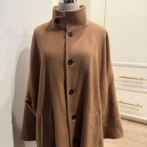 eskander Timeless Baby Camel Hair Coat with 100% Silk lining. Oversized Size 1